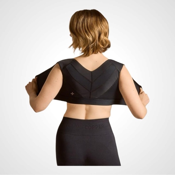 Tommie Copper Zip Up Shoulder Support Bra in Black NWT - Picture 3 of 5